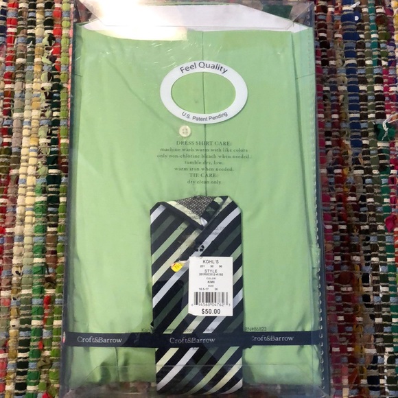 Shirt + Tie - Picture 4 of 6